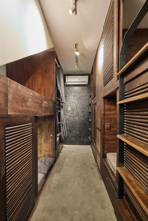The Garden Capsule Hotel Дананг Екстериор снимка