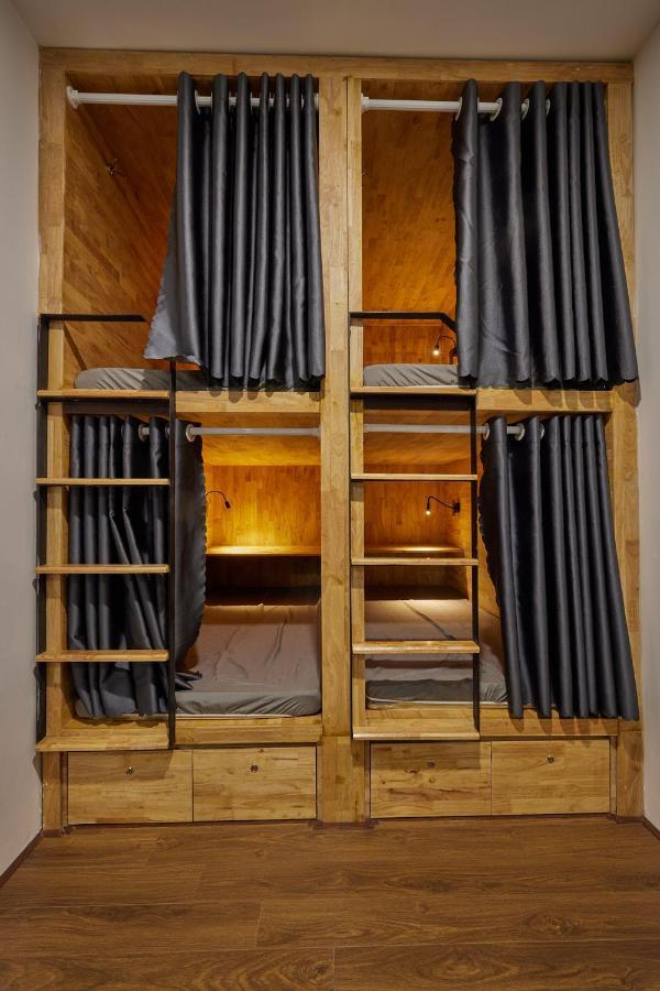 The Garden Capsule Hotel Дананг Екстериор снимка